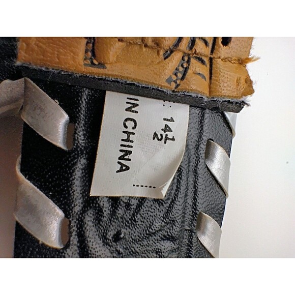 Vintage Western Boys Silver Buckle and Printed Belt sized 14‎ 1/2 - Picture 5 of 5